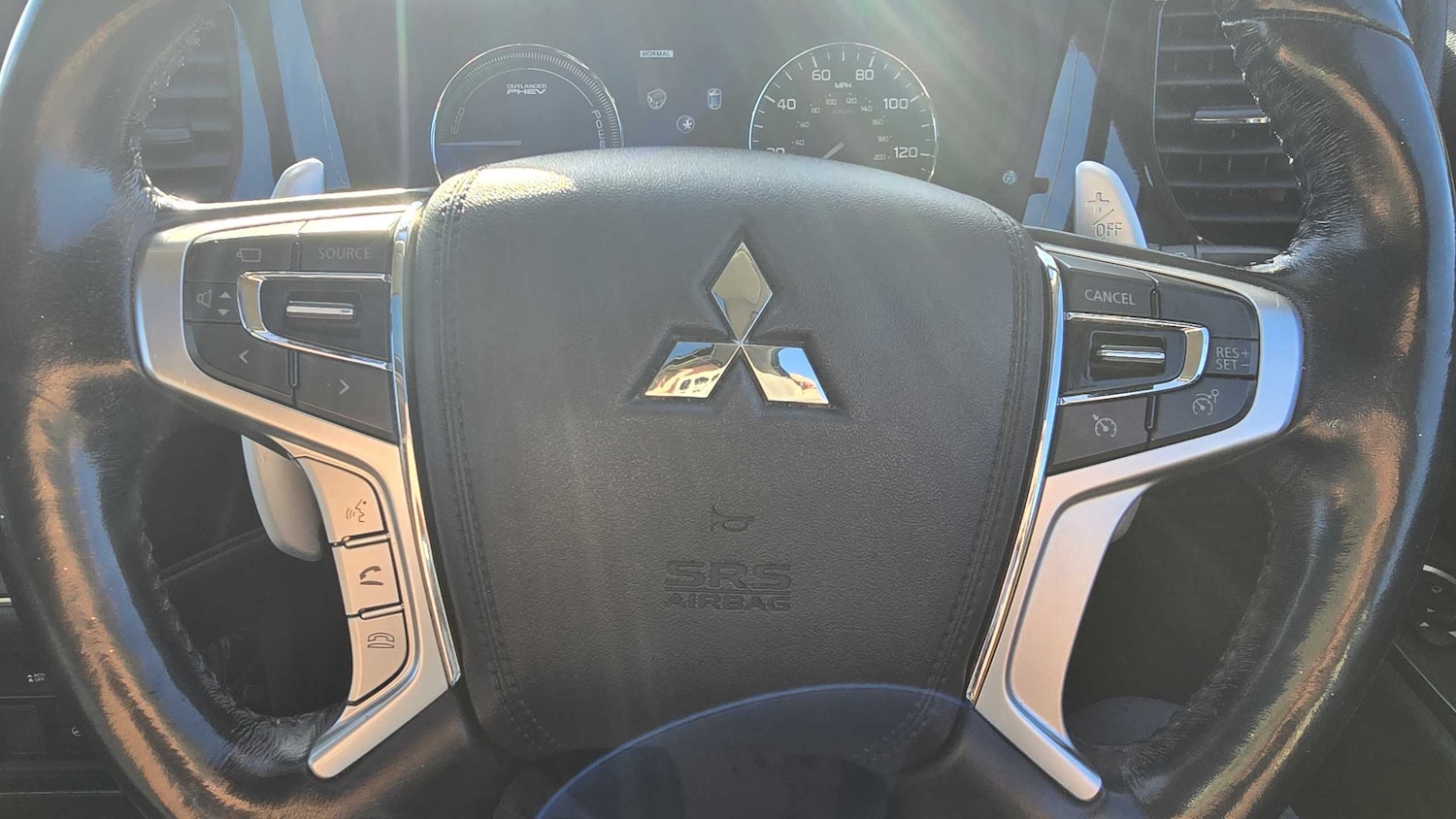 Used Mitsubishi Outlander 2017 for sale - 76401335: Photo 14