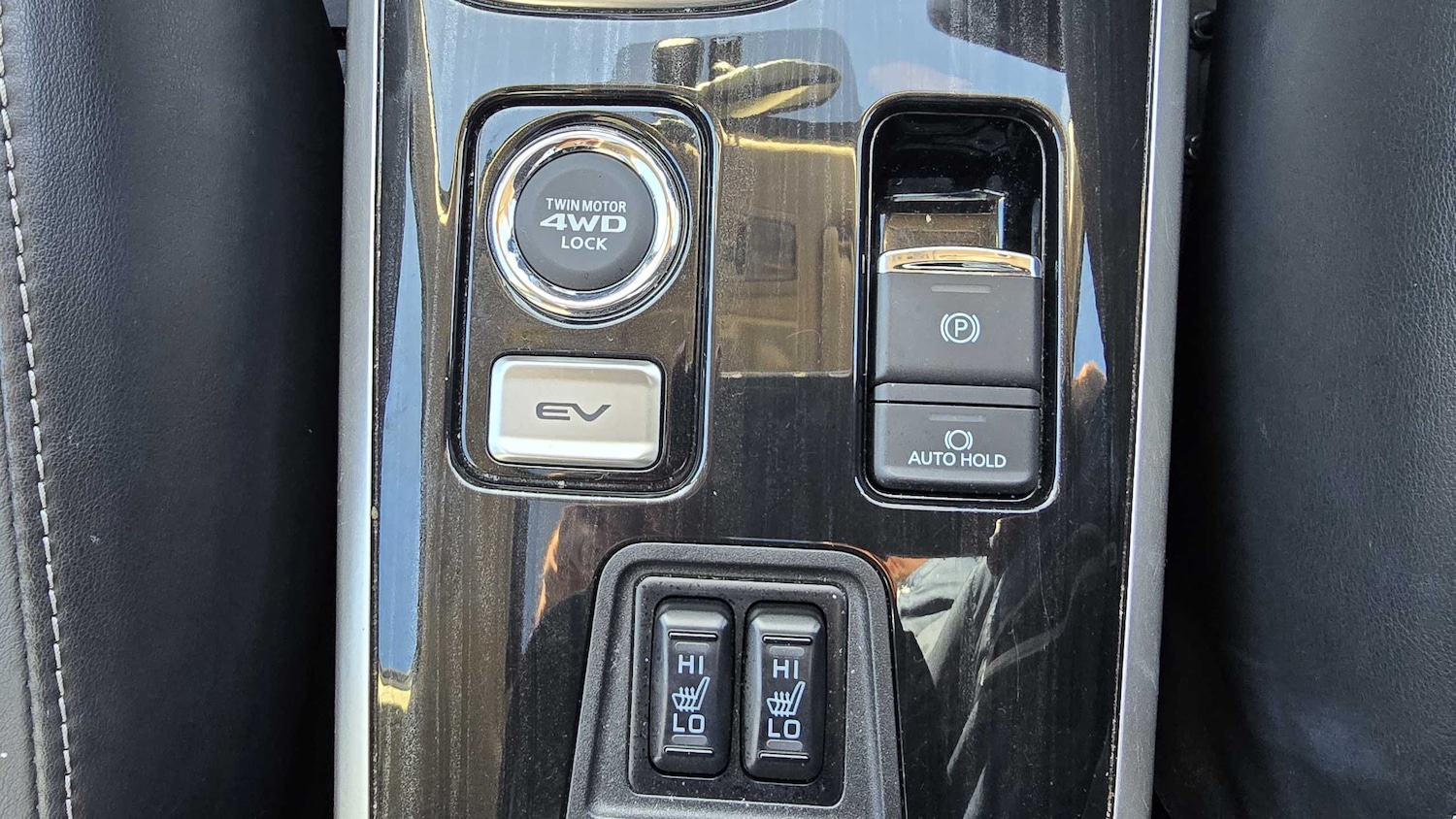 Used Mitsubishi Outlander 2017 for sale - 76401335: Photo 16