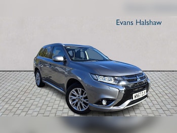 Used Mitsubishi Outlander 2017 for sale - 76401335: Photo