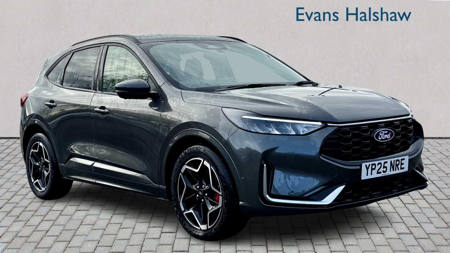 Used Ford Kuga 2025 for sale - 76421235: Photo 1