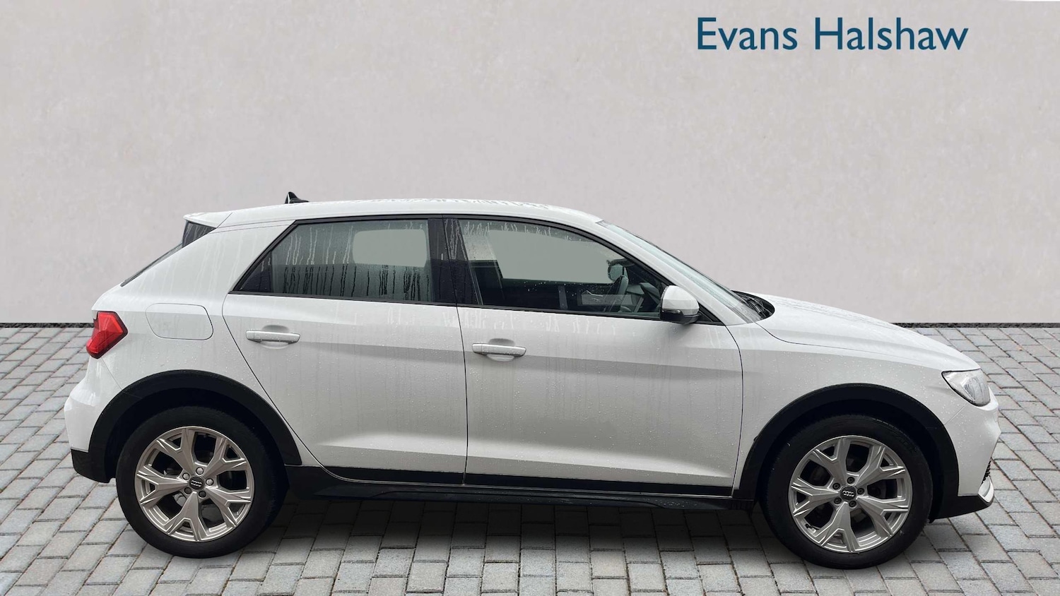 Used Audi A3 for sale - 76967844: Photo 2