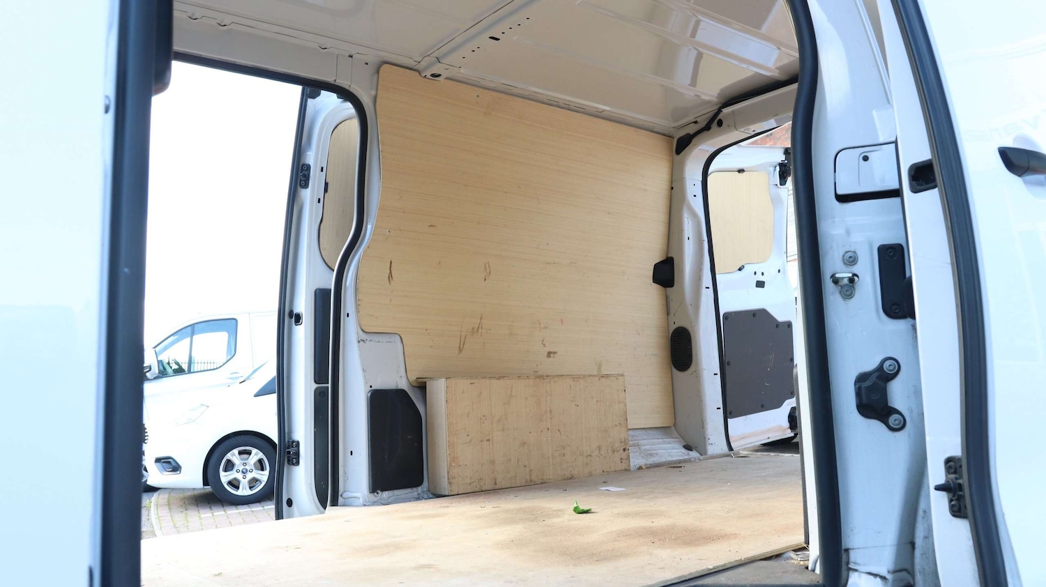 Used Peugeot Expert 2023 for sale - 76191951: Photo 4