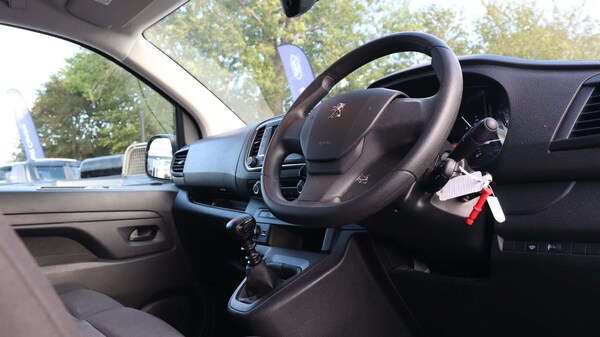 Used Peugeot Expert 2023 for sale - 76191951: Photo 8