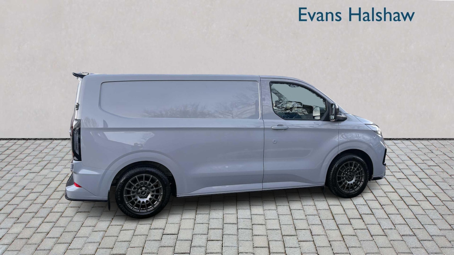 Used Ford Transit Custom 2023 for sale - 77233065: Photo 3