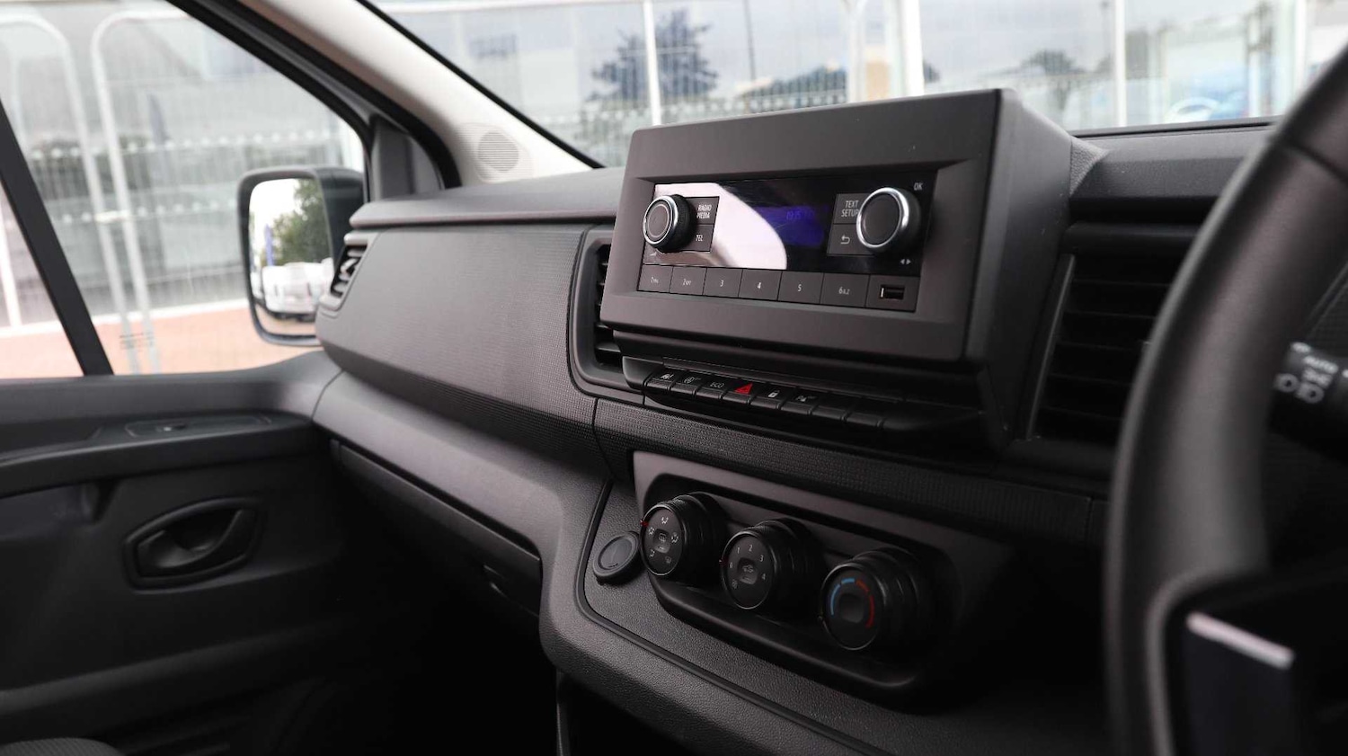 Used Renault Trafic 2022 for sale - 75818270: Photo 35