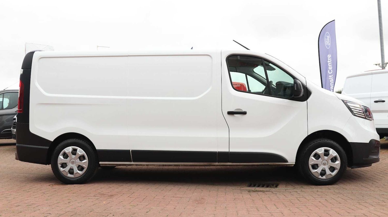 Used Renault Trafic 2022 for sale - 75818270: Photo 6