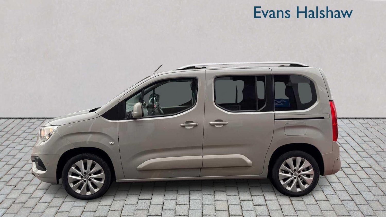 Used Vauxhall Combo Life 2020 for sale - 76938212: Photo 4