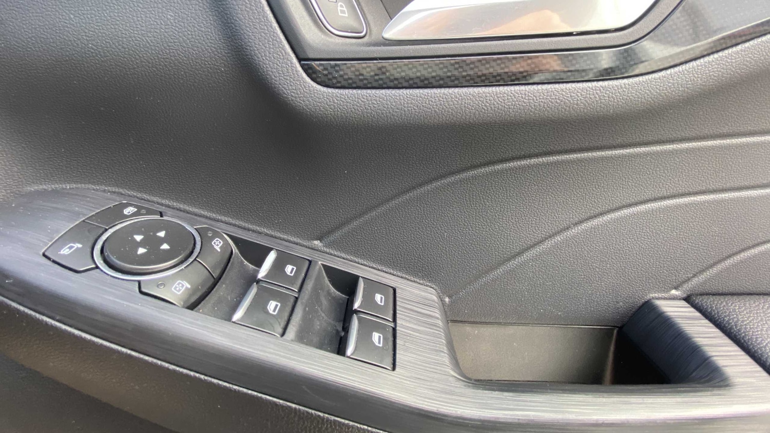 Used Ford Kuga 2022 for sale - 75968052: Photo 13