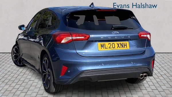 Used Ford Focus 2020 for sale - 76242438: Photo 2
