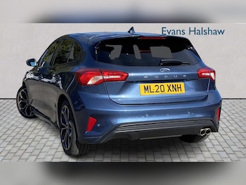 Used Ford Focus 2020 for sale - 76242438: Photo 2
