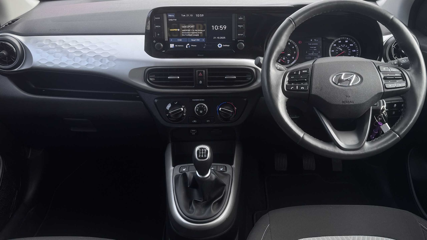 Used Hyundai i10 2021 for sale - 76842998: Photo 12