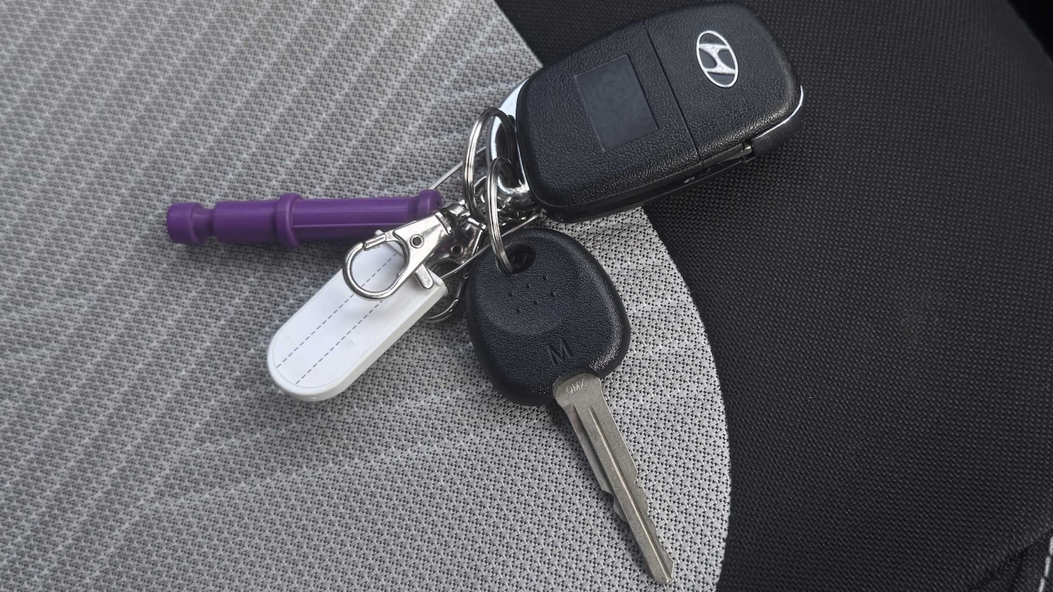 Used Hyundai i10 2021 for sale - 76842998: Photo 18