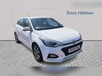 Used Hyundai i20 2019 for sale - 79172206: Photo