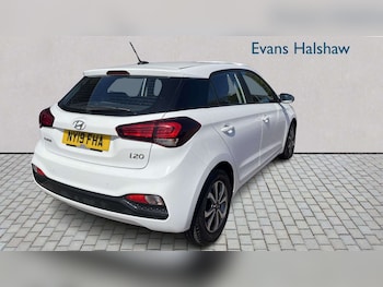 Used Hyundai i20 2019 for sale - 79172206: Photo