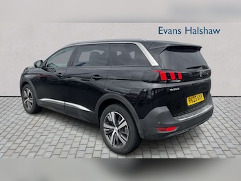Used Peugeot 5008 2023 for sale - 78812702: Photo