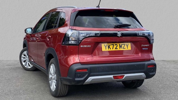 Used Suzuki SX4 S-Cross 2023 for sale - 75316829: Photo 2