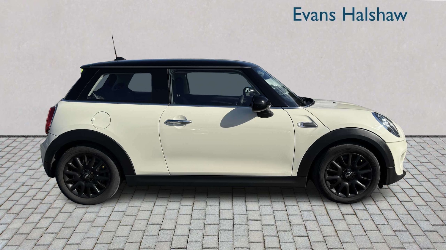 Used MINI Hatch 2019 for sale - 78118953: Photo 8