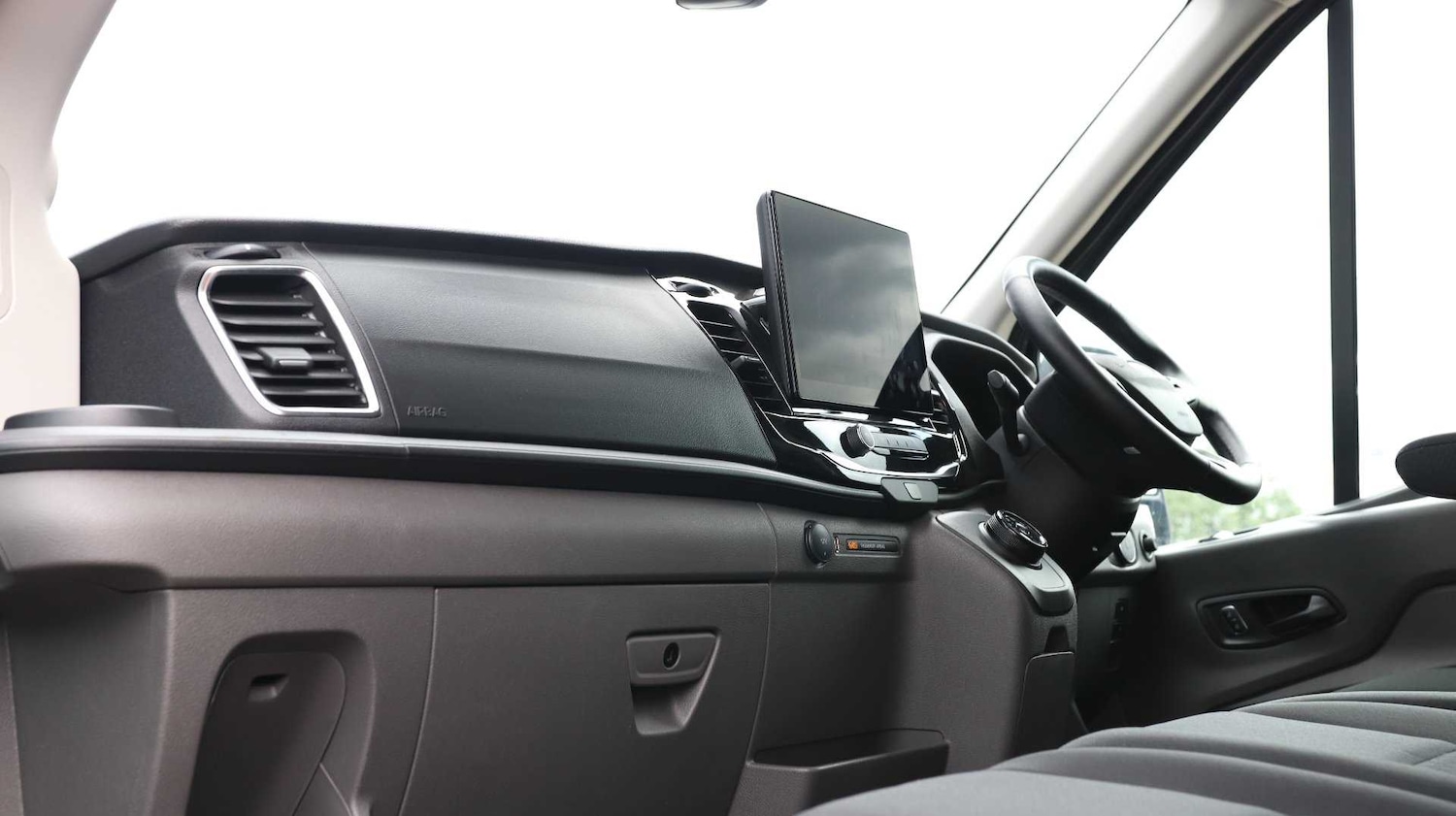 Used Ford Transit 2024 for sale - 76692155: Photo 25