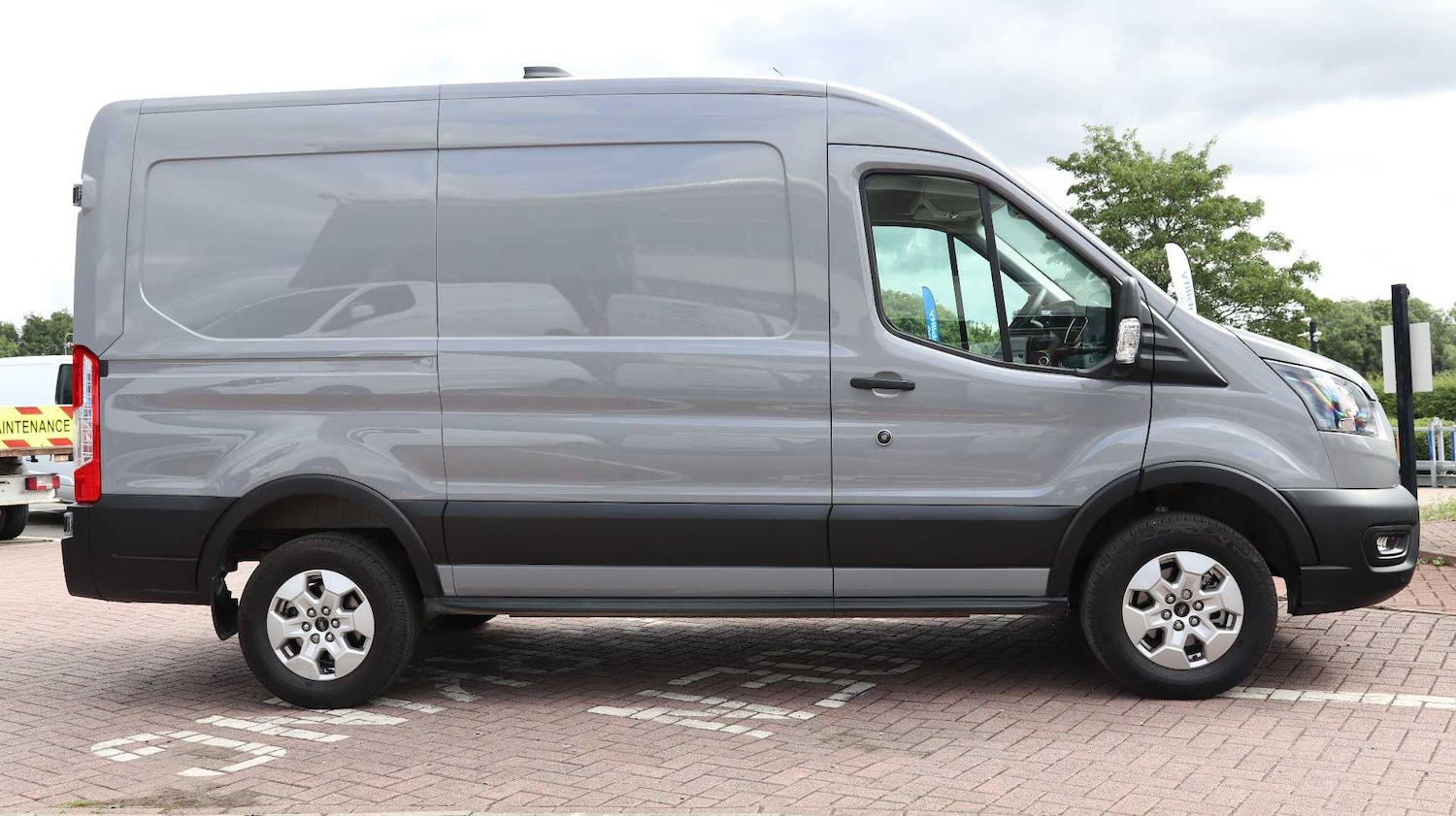 Used Ford Transit 2024 for sale - 76692155: Photo 6