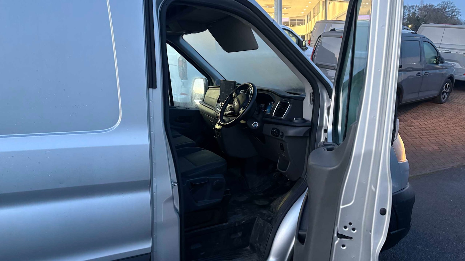 Used Ford Transit for sale - 77239858: Photo 9