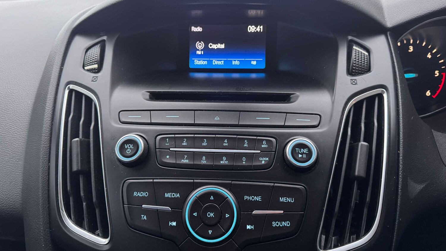 Used Ford Focus 2015 for sale - 77219628: Photo 13