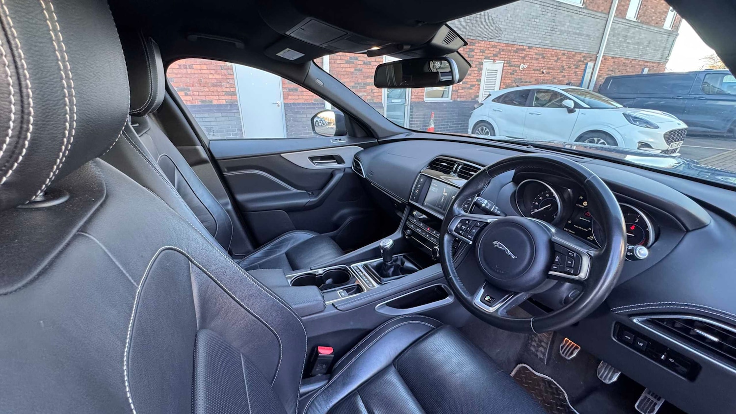 Used Jaguar F-Pace 2018 for sale - 76761143: Photo 15