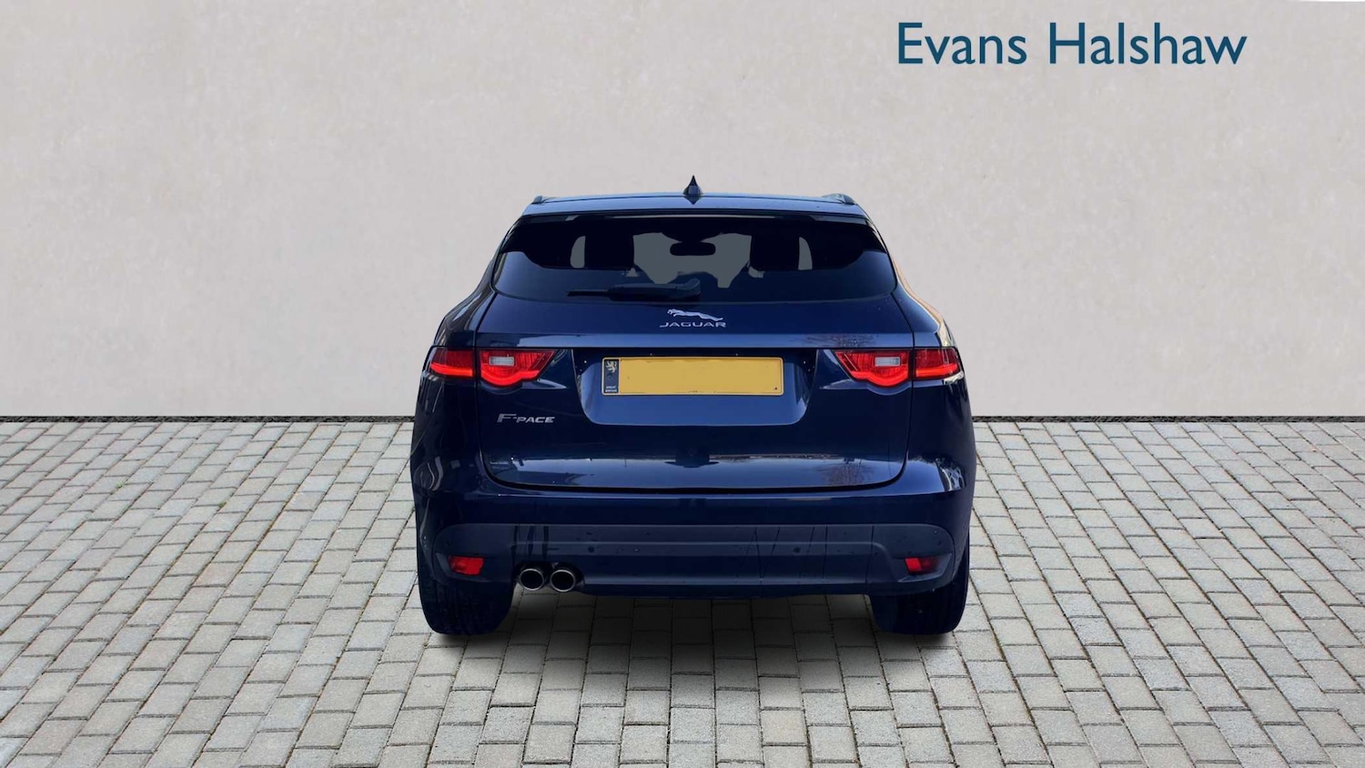 Used Jaguar F-Pace 2018 for sale - 76761143: Photo 6