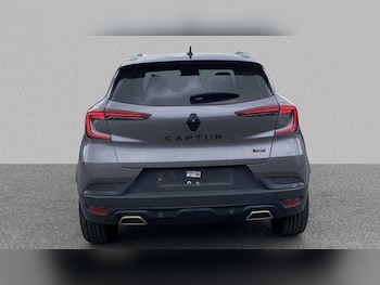 Used Renault Captur 2024 for sale - 75452643: Photo