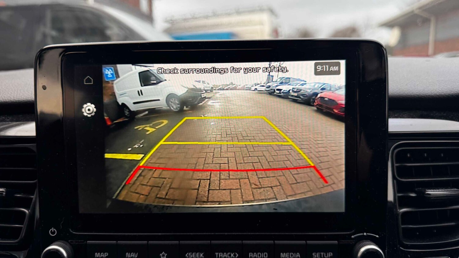 Used Kia Stonic 2024 for sale - 77308490: Photo 13