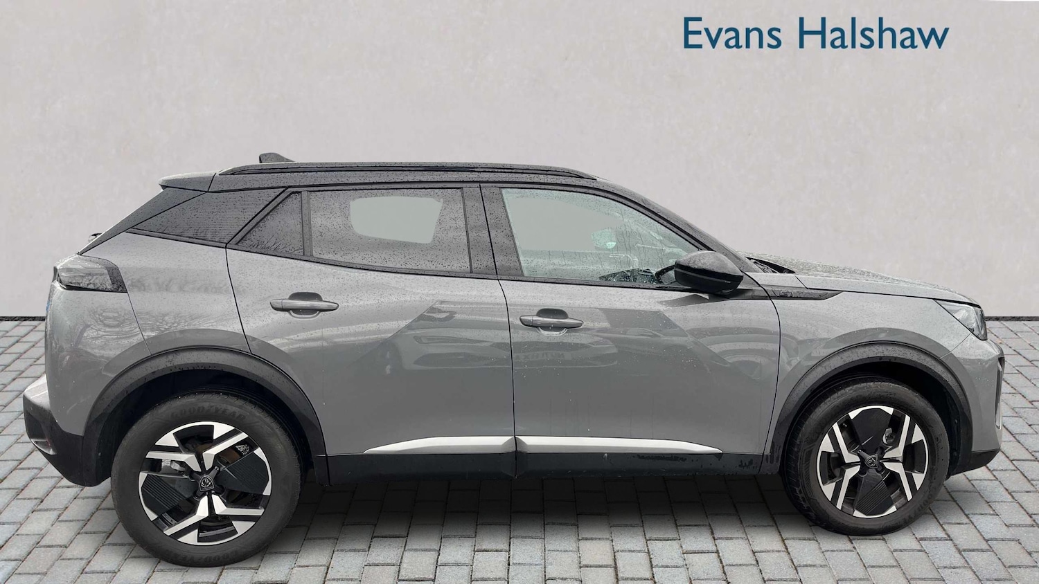 Used Peugeot 2008 2023 for sale - 76978701: Photo 2