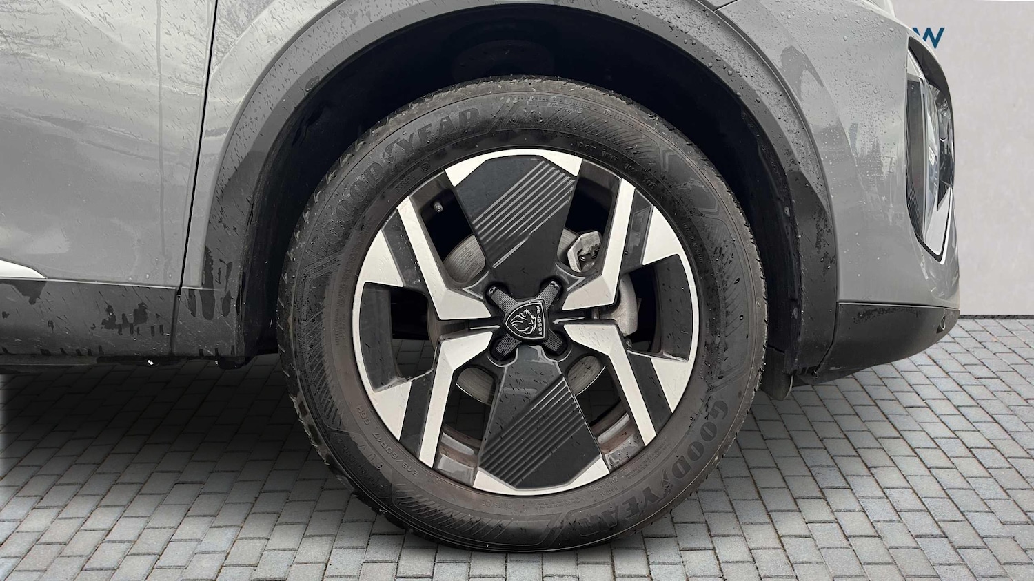 Used Peugeot 2008 2023 for sale - 76978701: Photo 9