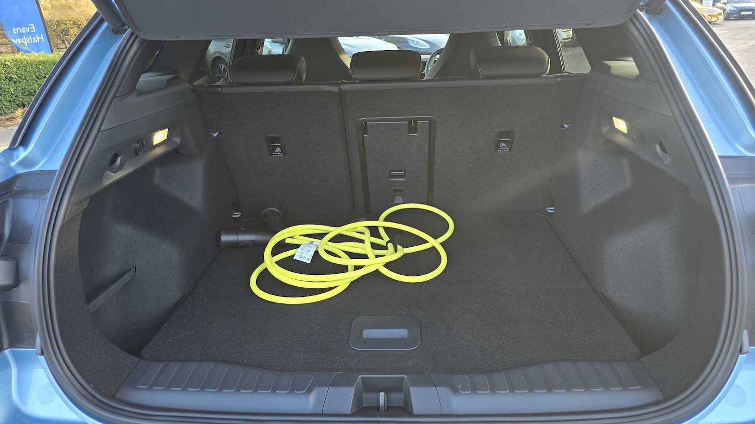 Used Ford Explorer 2025 for sale - 76401369: Photo 11