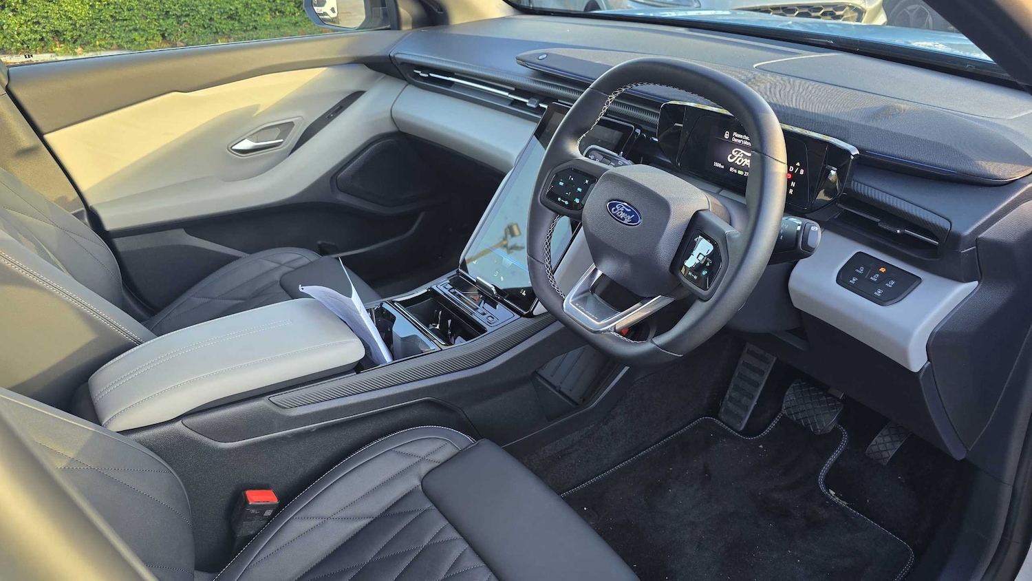 Used Ford Explorer 2025 for sale - 76401369: Photo 17