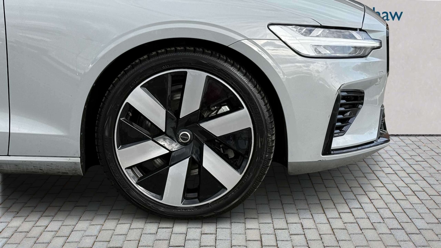 Used Volvo V60 2024 for sale - 78173471: Photo 10