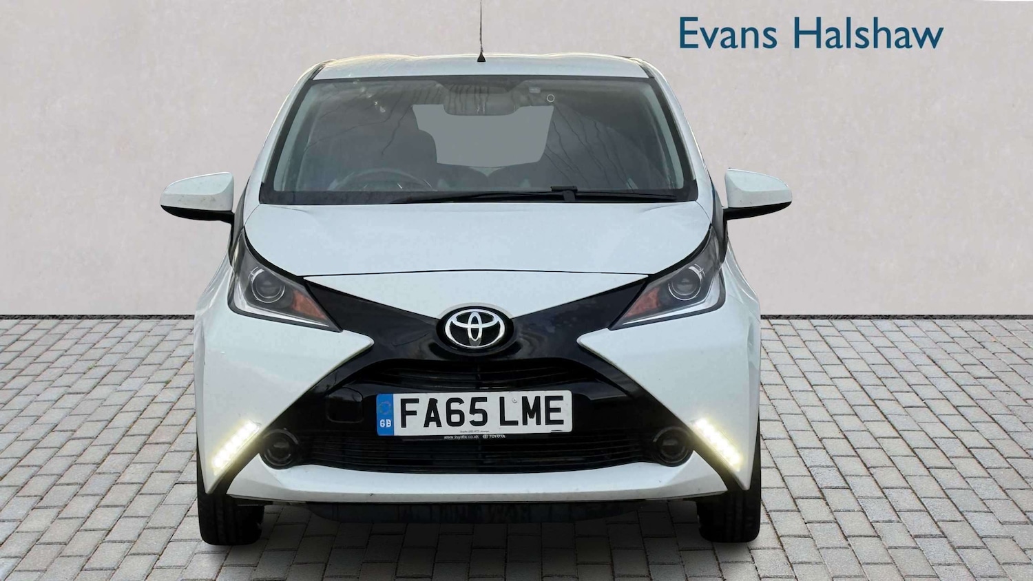 Used Toyota AYGO for sale - 77661359: Photo 3