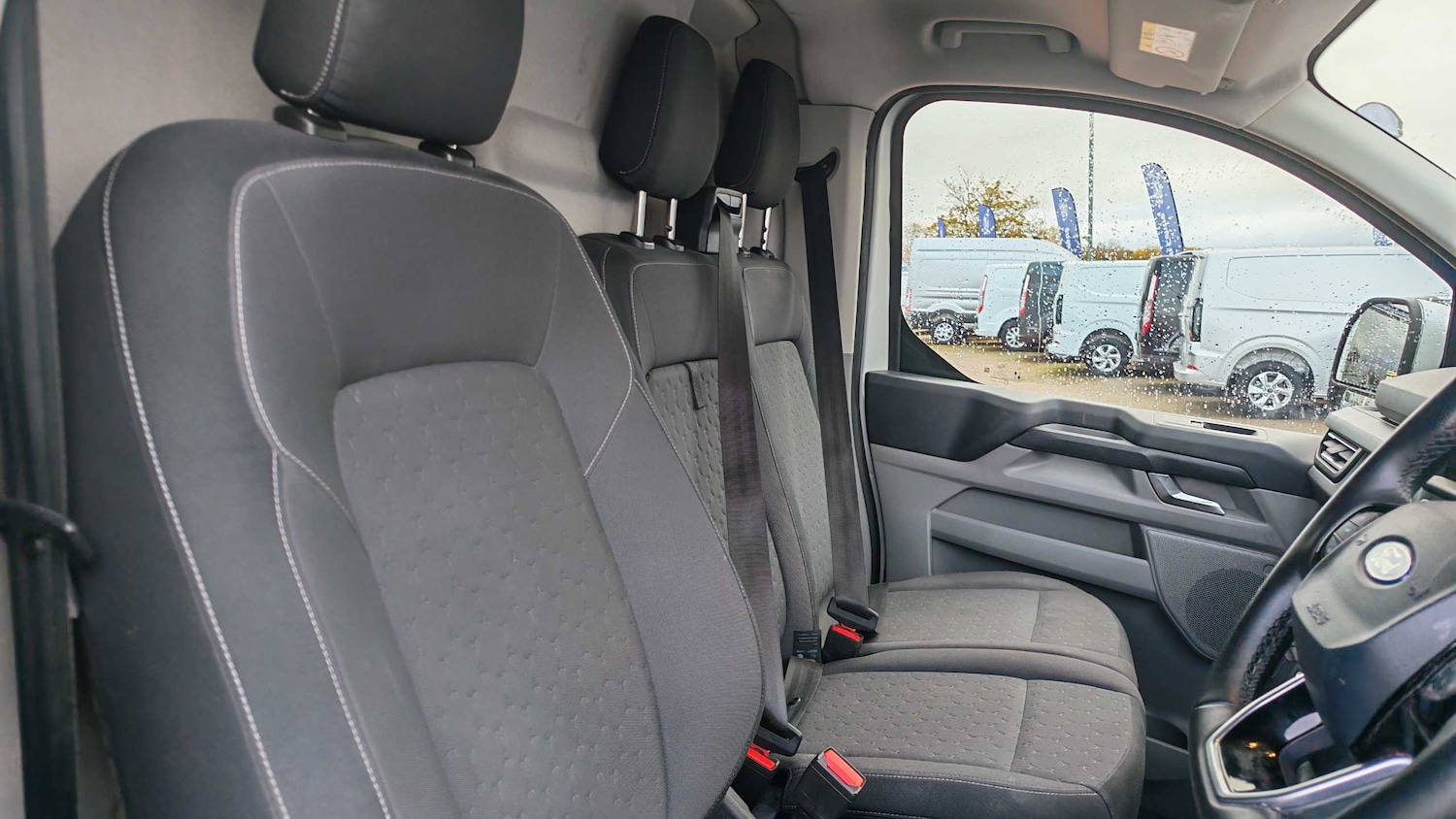 Used Ford Transit Custom 2024 for sale - 76460320: Photo 11