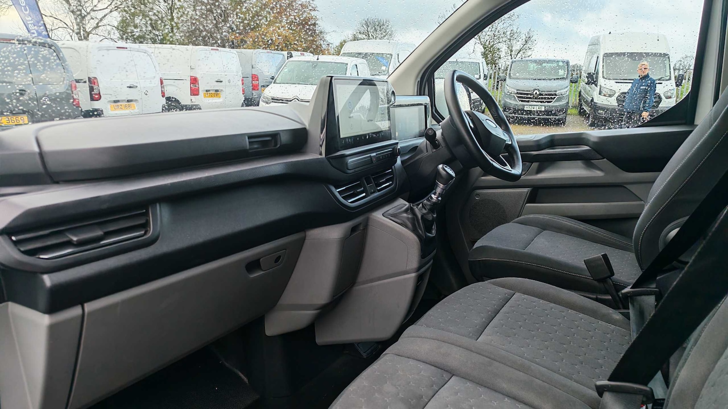 Used Ford Transit Custom 2024 for sale - 76460320: Photo 7