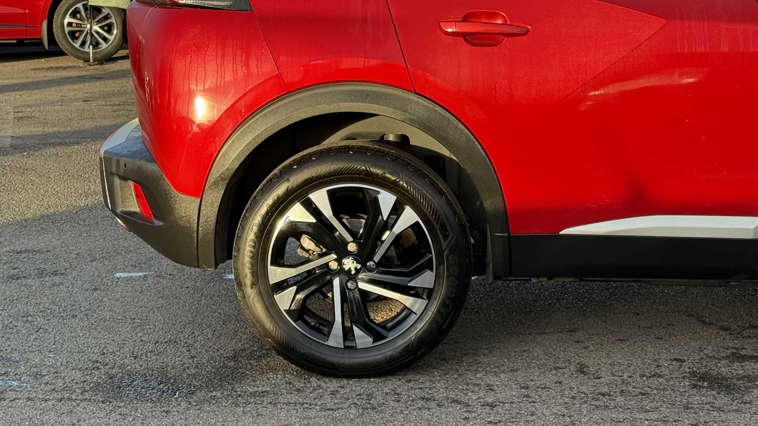 Used Peugeot 2008 2020 for sale - 76373658: Photo 7
