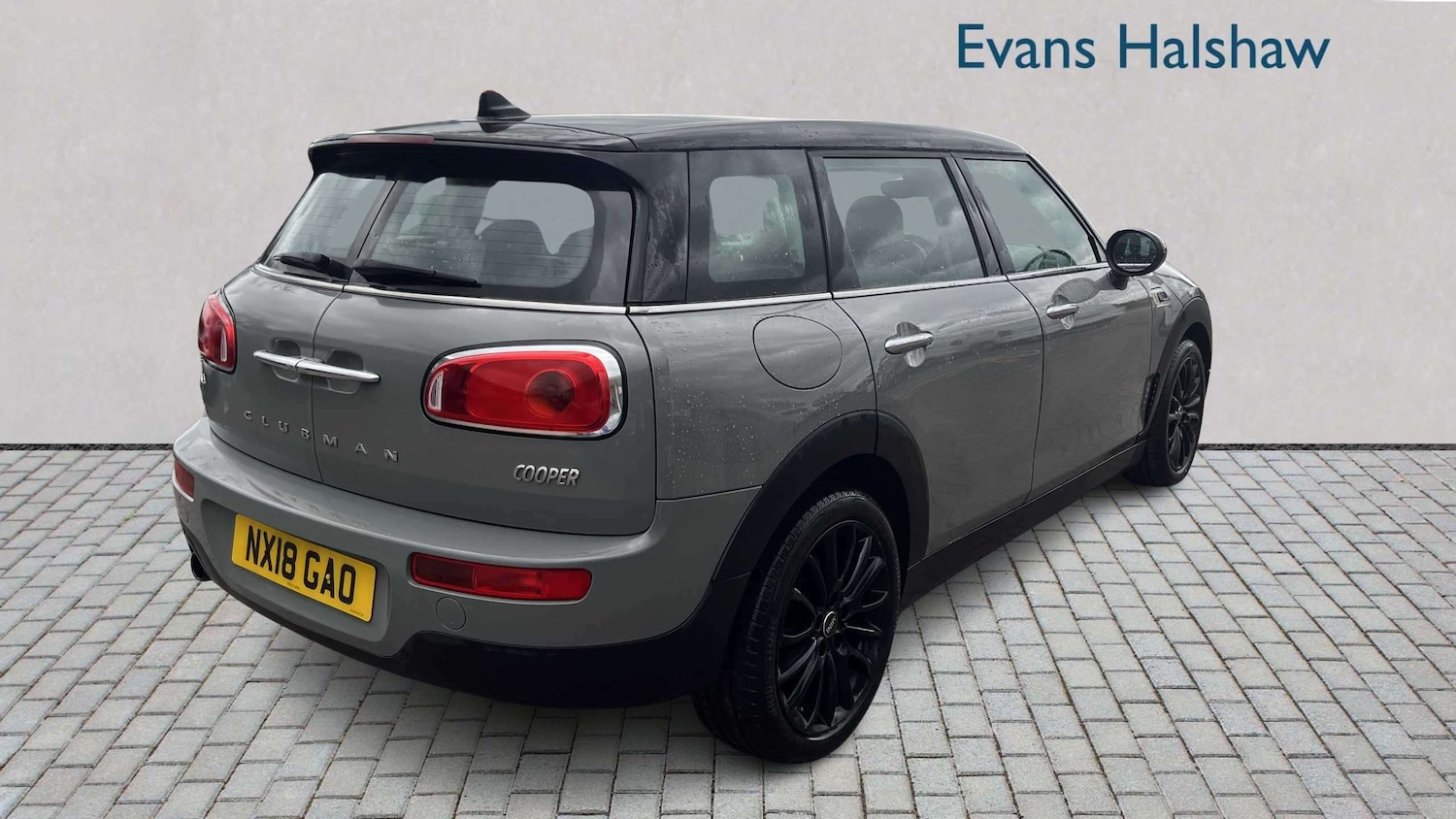 Used MINI Clubman 2018 for sale - 78137558: Photo 2