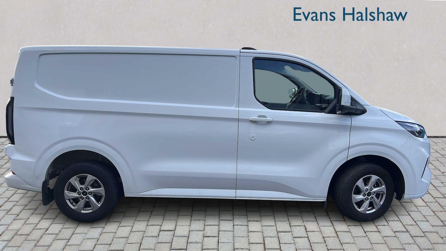 Used Ford Transit Custom 2024 for sale - 77270070: Photo 3