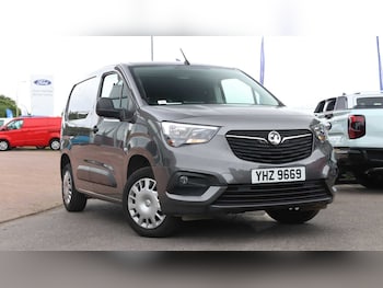 Vauxhall - Combo