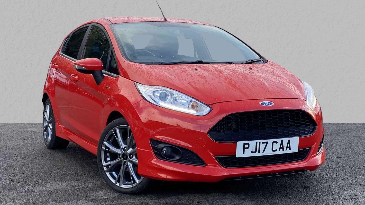 Used Ford Fiesta 2017 for sale - 75993897: Photo 1