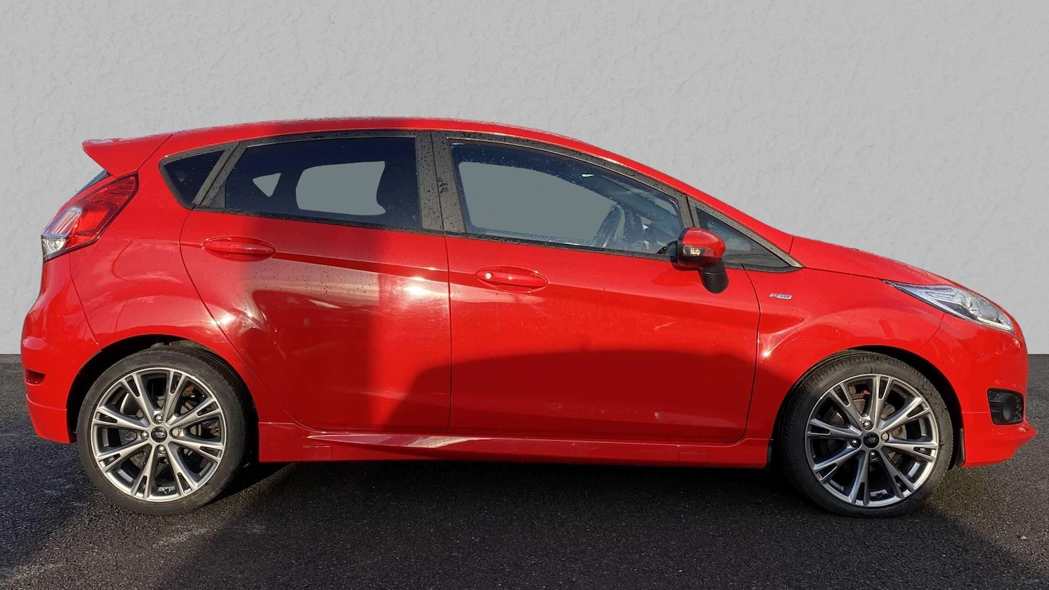 Used Ford Fiesta 2017 for sale - 75993897: Photo 6