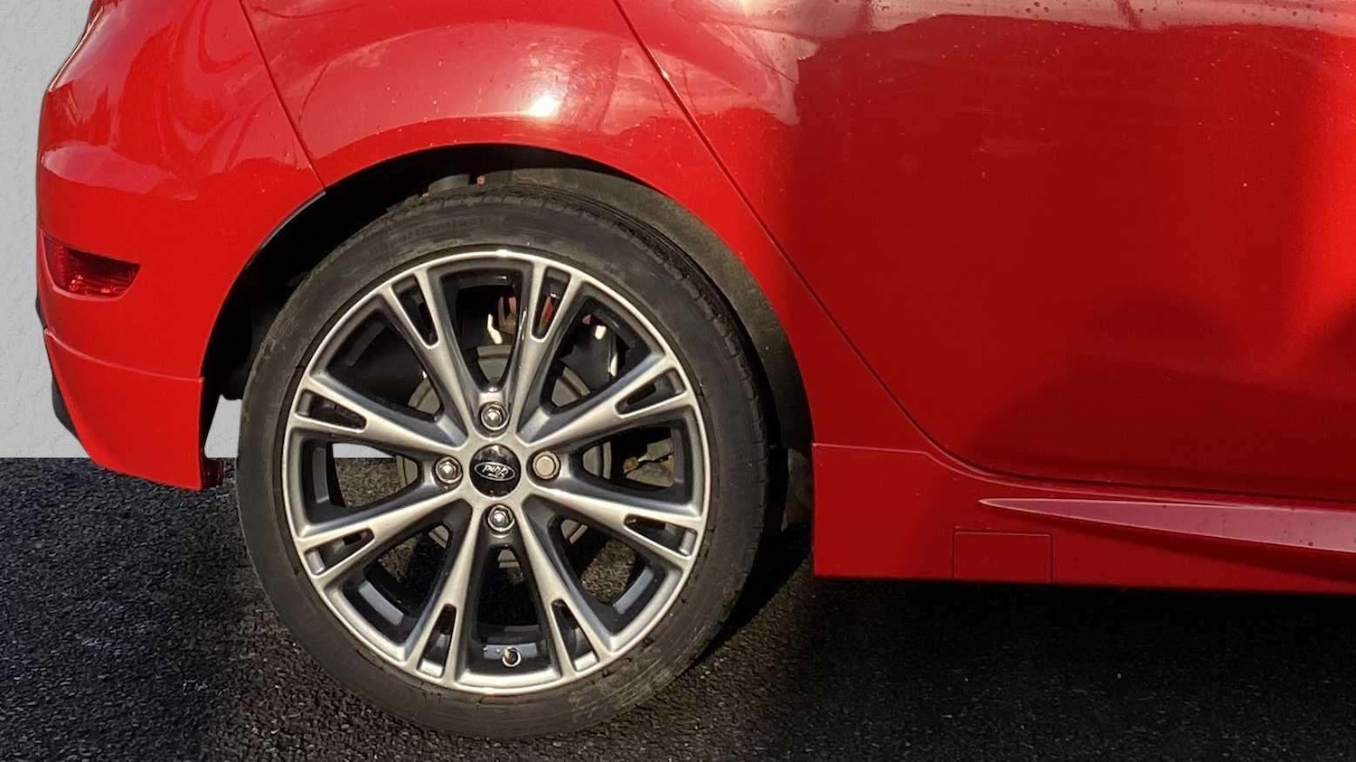 Used Ford Fiesta 2017 for sale - 75993897: Photo 9