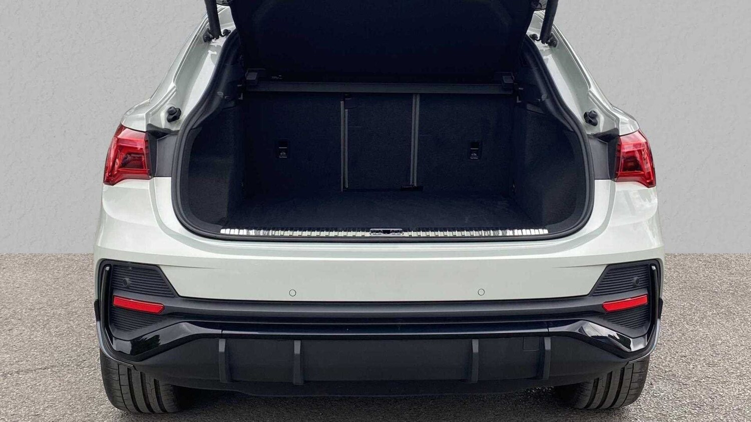 Used Audi Q3 2022 for sale - 77308407: Photo 11