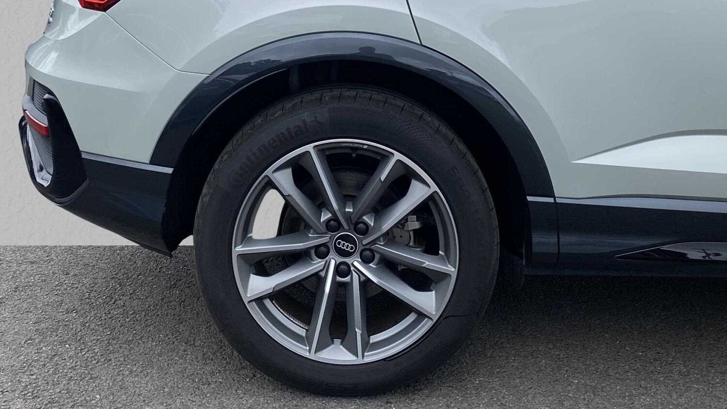 Used Audi Q3 2022 for sale - 77308407: Photo 9