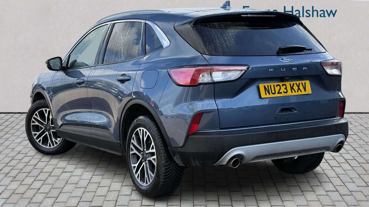 Used Ford Kuga 2023 for sale - 77886123: Photo 2