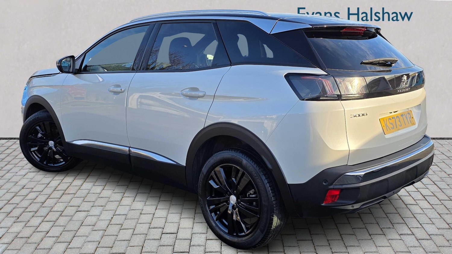 Used Peugeot 3008 2023 for sale - 77500305: Photo 2