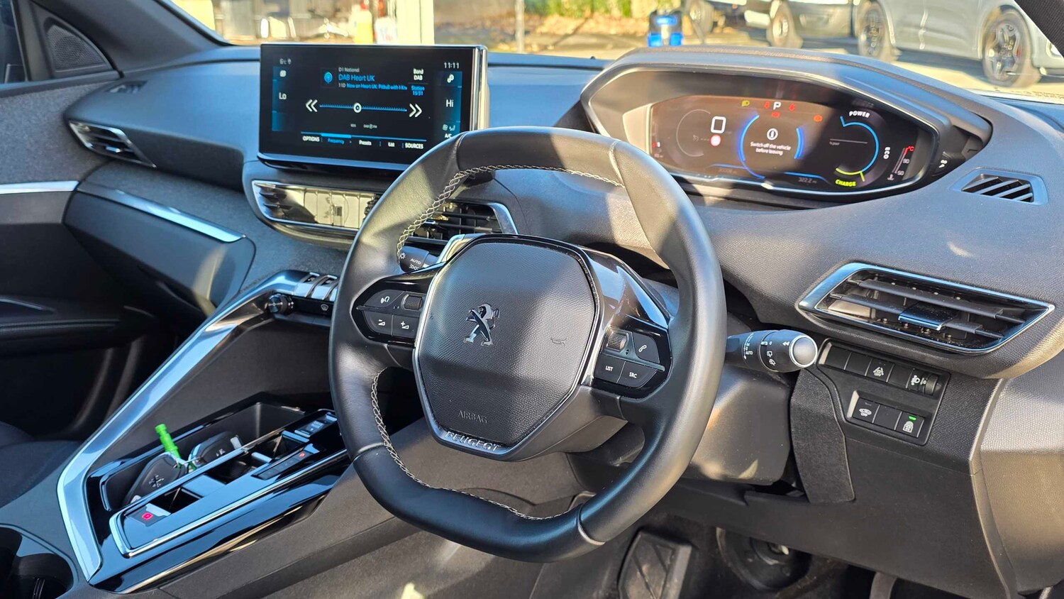 Used Peugeot 3008 2023 for sale - 77500305: Photo 8