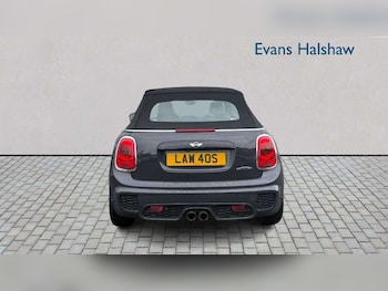 Used MINI Convertible 2018 for sale - 78550814: Photo